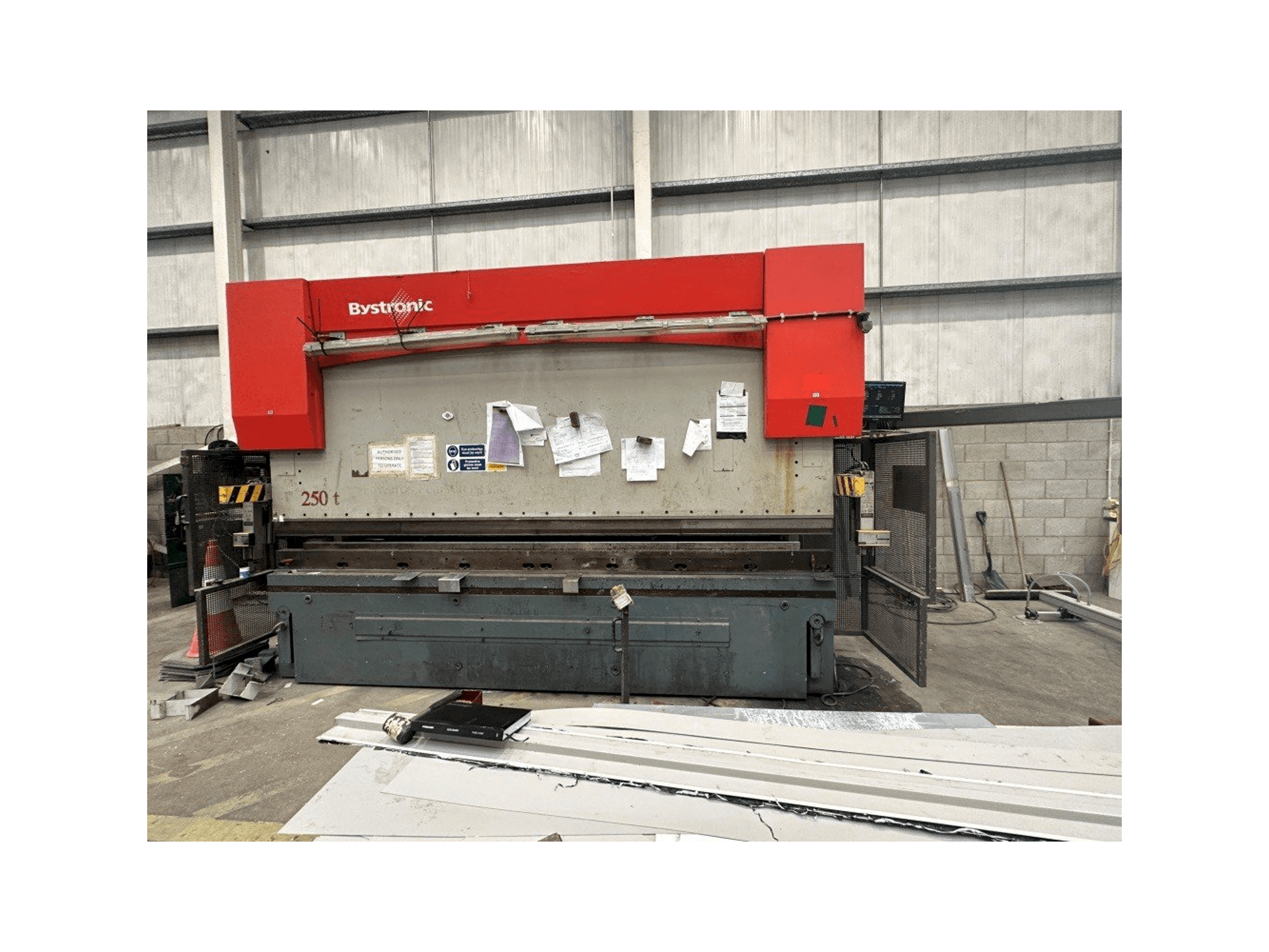 Bystronic PR 250 x 4100-maskinen framifrån