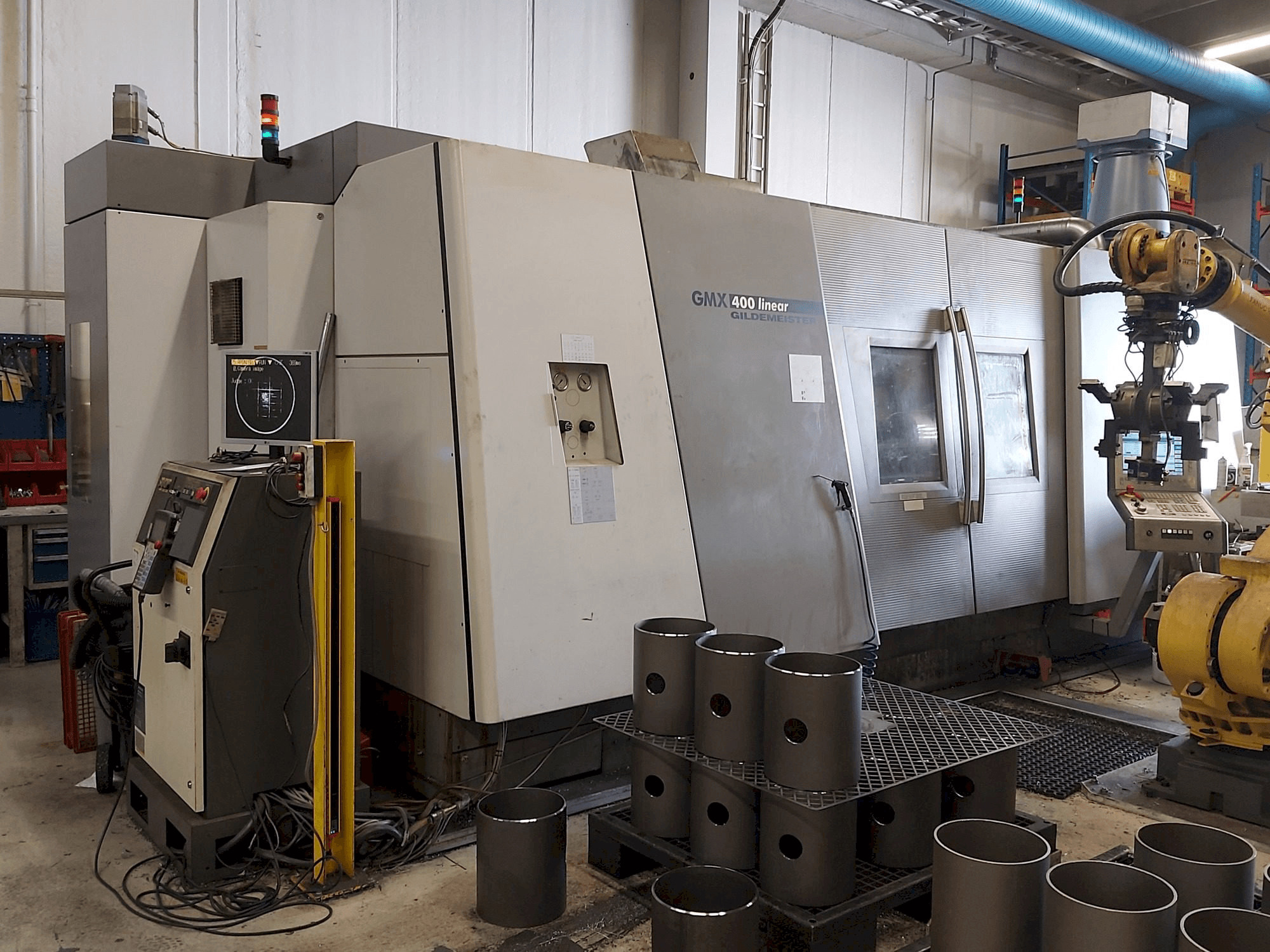 Gildemeister GMX 400 Linear-maskinen framifrån