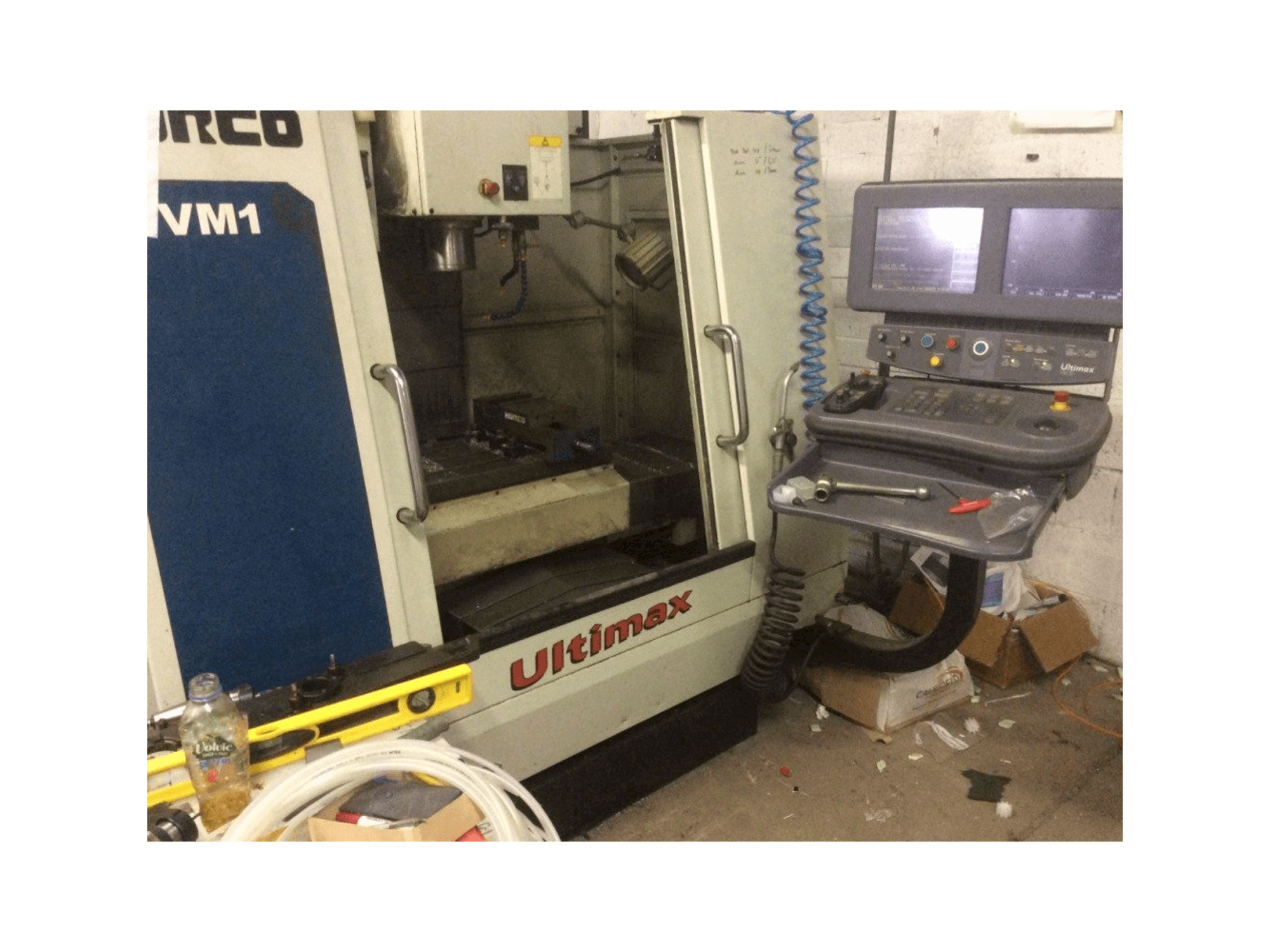 Hurco VM 1-maskinen framifrån