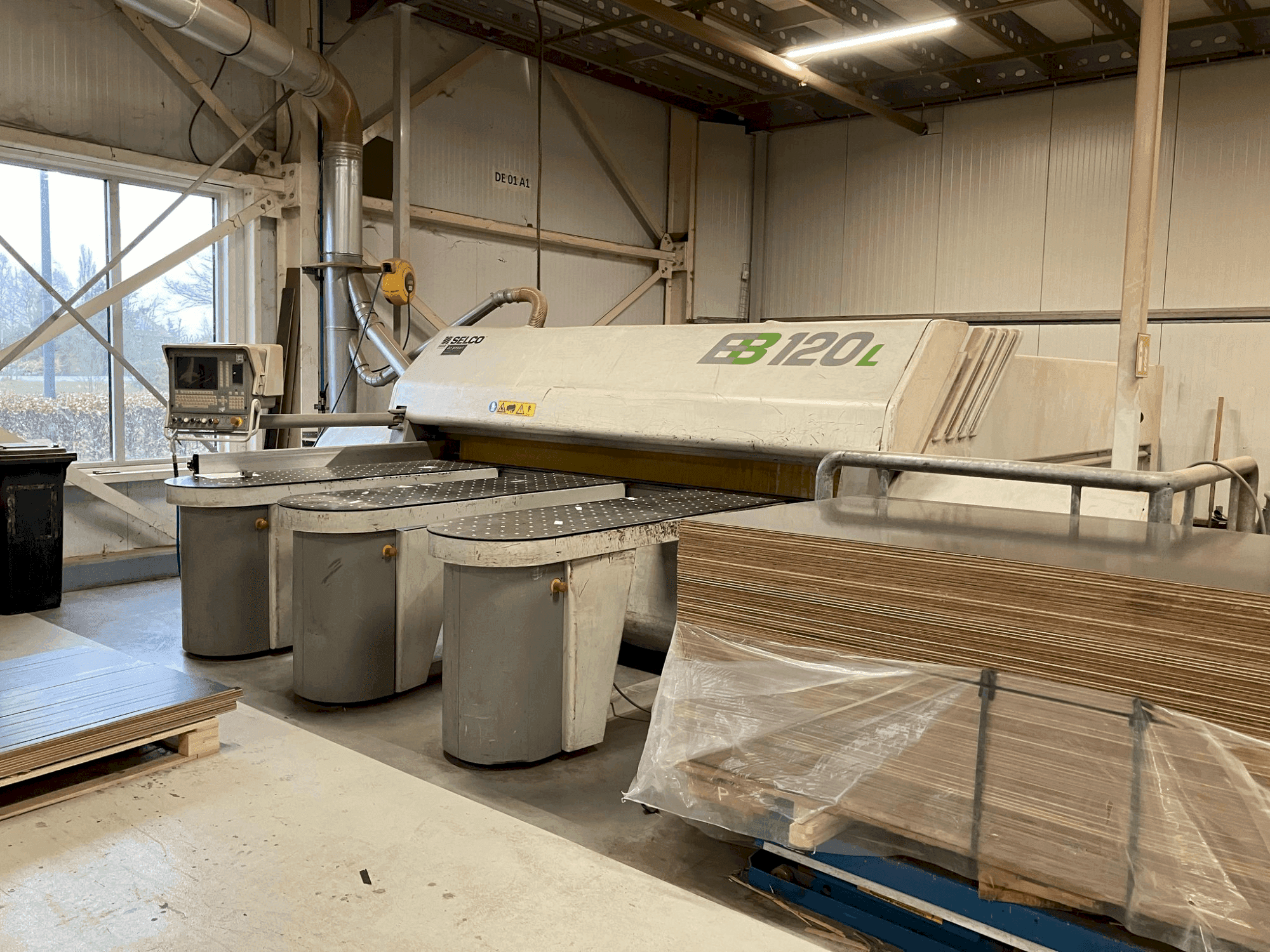 SELCO EBL 120-maskinen framifrån