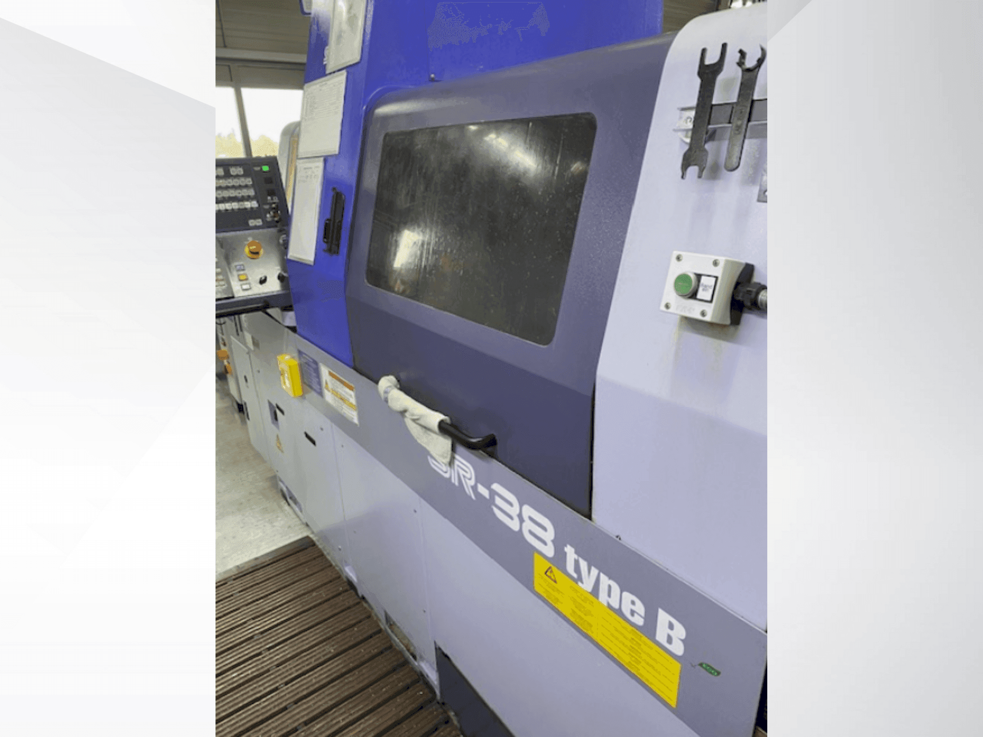 Star SR-38 type B-maskinen framifrån